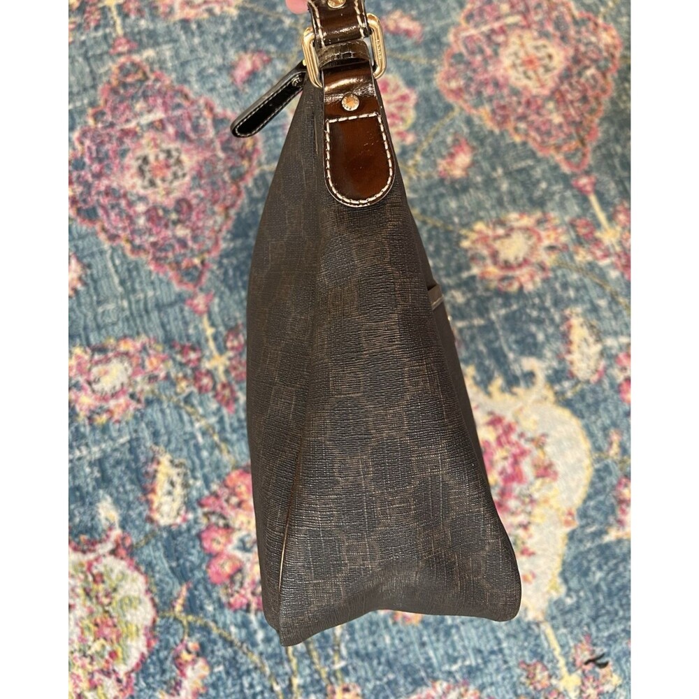 GUCCI GG Supreme Joy Shoulder Bag Gold Hardware Comes With Booklet in Tennessee - Picture 7 of 15